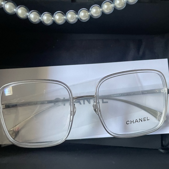 Chanel Square optical, Removable Pearl Chain Eyeglasses 2195 Silver - Picture 5 of 12